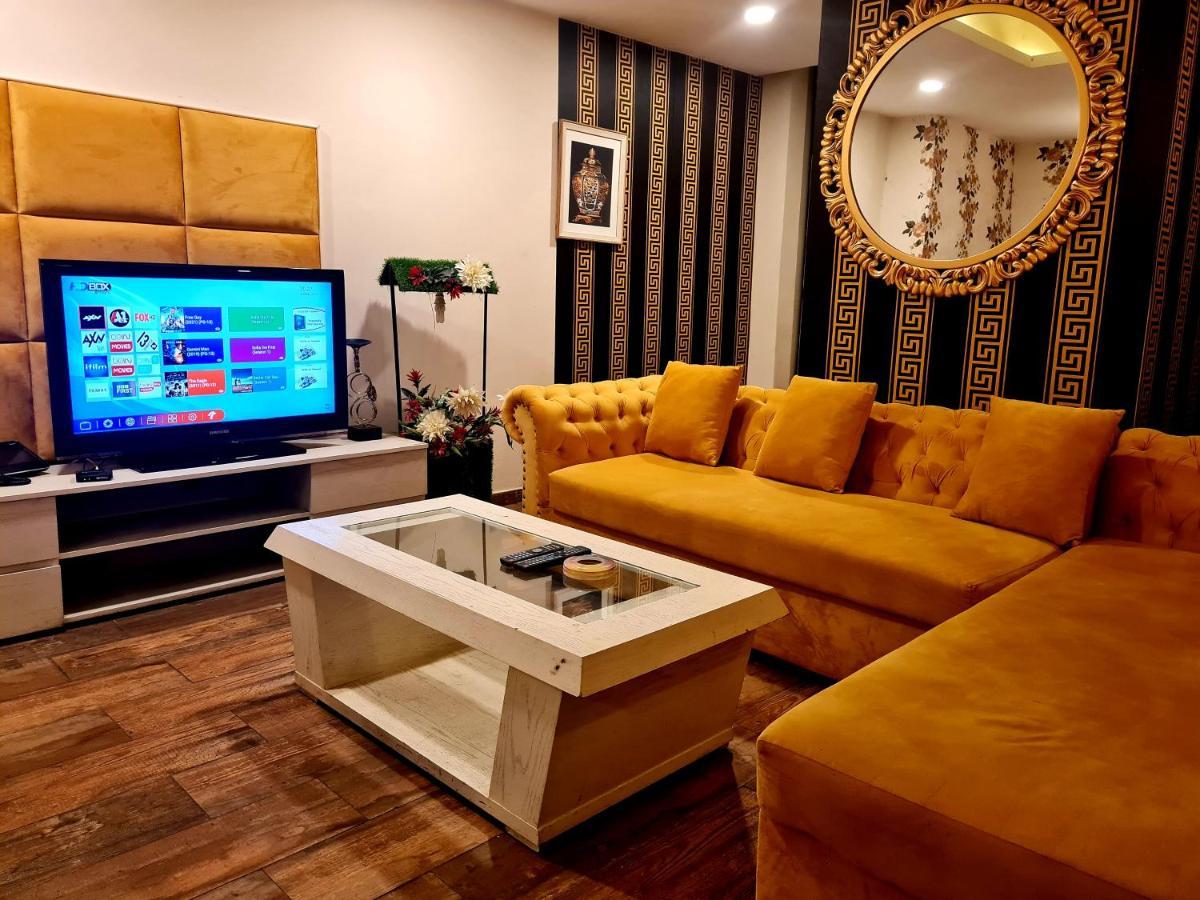 Royal Residencia Centaurus Leilighet Islamabad Eksteriør bilde