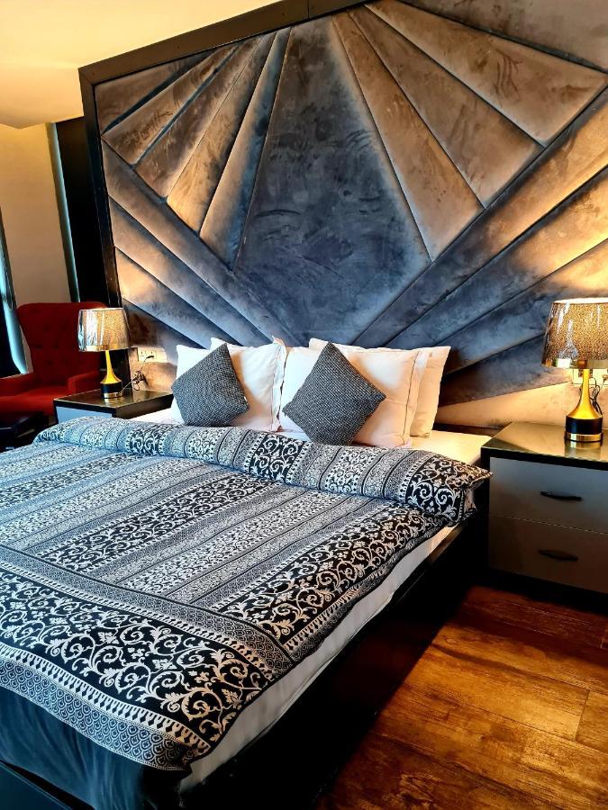 Royal Residencia Centaurus Leilighet Islamabad Eksteriør bilde