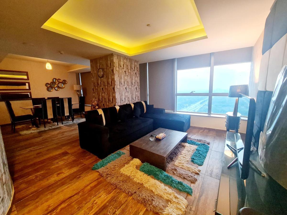 Royal Residencia Centaurus Leilighet Islamabad Eksteriør bilde